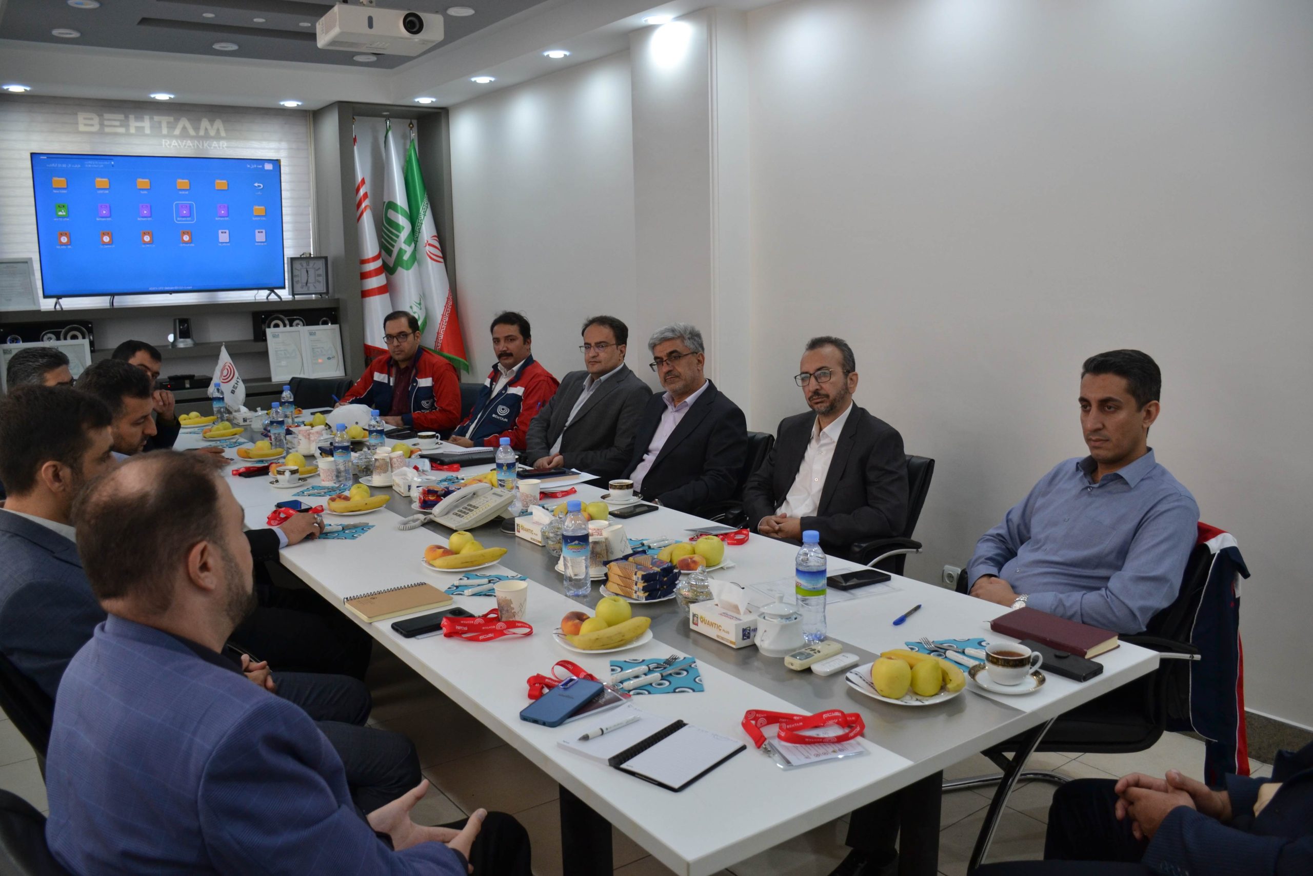 برگزاری جلسه ماهیانه مدیران عامل شرکت‌های بنیاد مستضعفان استان مرکزی